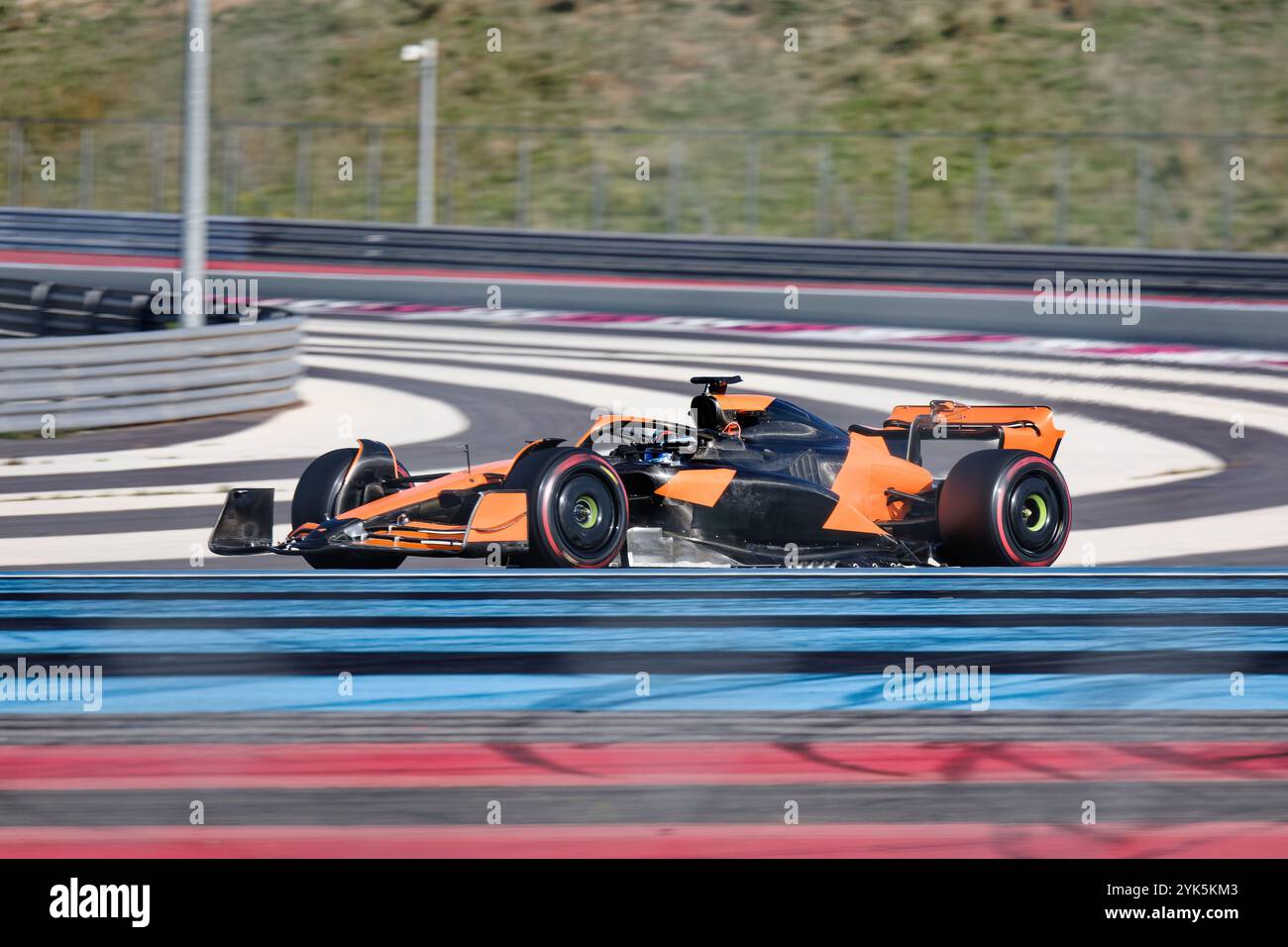 Prova McLaren Nyck De Vries 2024 a le Castellet, FRANCIA, 17/11/2024 Florent 'MrCrash' B. Foto Stock