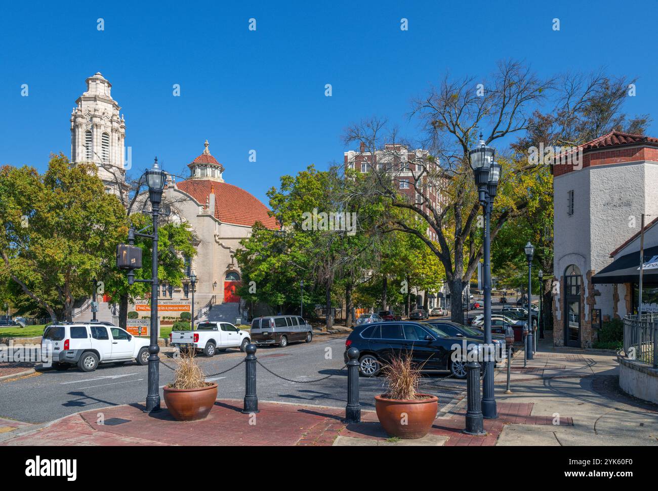 Highlands United Methodist Church nel distretto di Five Points, Birmingham, Alabama, USA Foto Stock