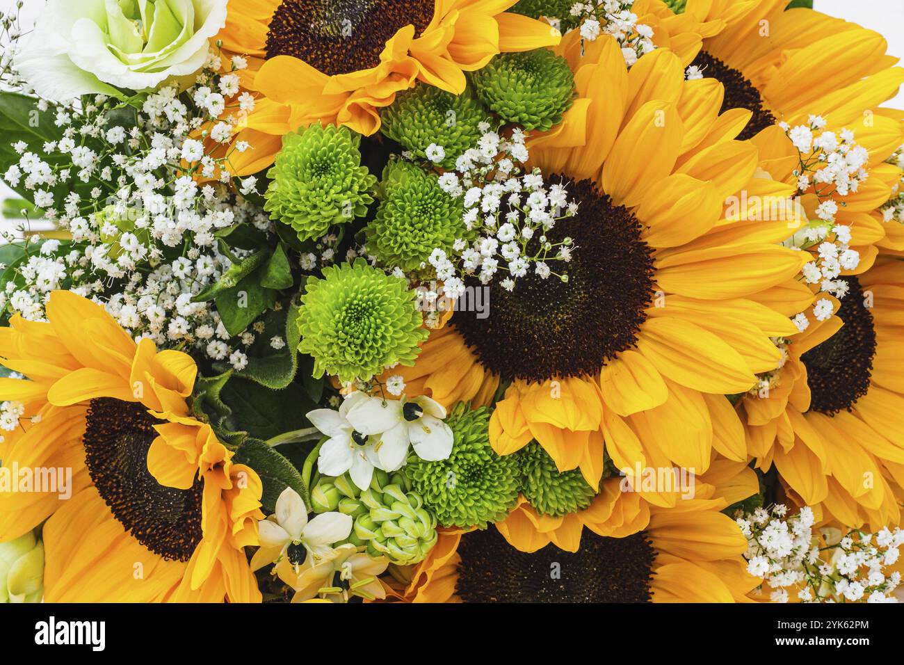 Mazzo di girasole per matrimoni. Sfondo floreale naturale Foto Stock