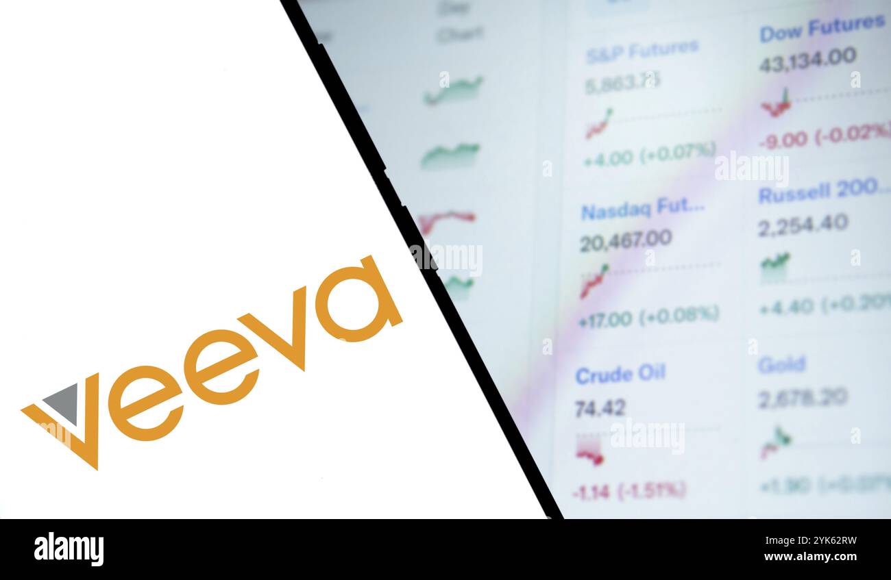 Il logo Veeva Systems viene visualizzato sullo smartphone. Veeva Systems Inc è un'azienda statunitense di cloud computing Foto Stock
