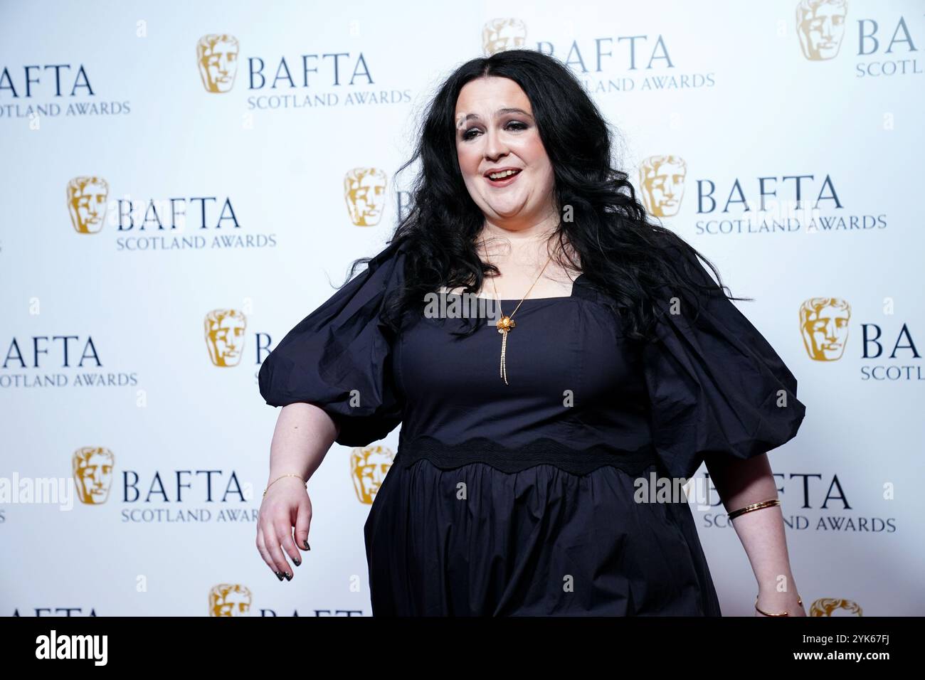 Ashley Storrie arriva ai BAFTA Scotland Awards al DoubleTree by Hilton Glasgow Central. Data foto: Domenica 17 novembre 2024. Foto Stock