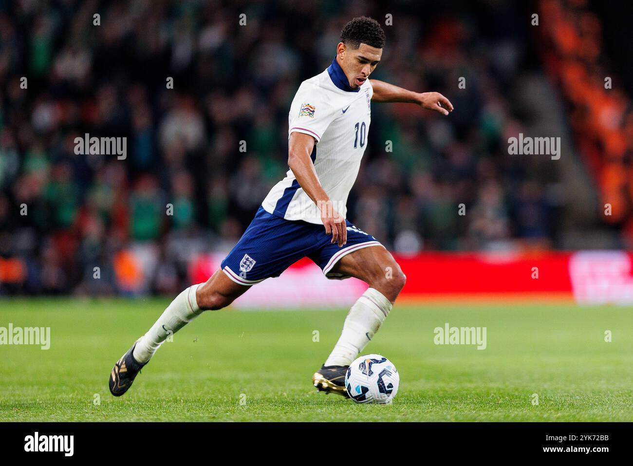 Londra, Regno Unito. 17 novembre 2024. Jude Bellingham d'Inghilterra durante la partita Inghilterra contro Repubblica d'Irlanda del primo turno della UEFA Nations League del gruppo F al Wembley Stadium, Londra, Inghilterra, Regno Unito il 17 novembre 2024 credito: Every Second Media/Alamy Live News Foto Stock