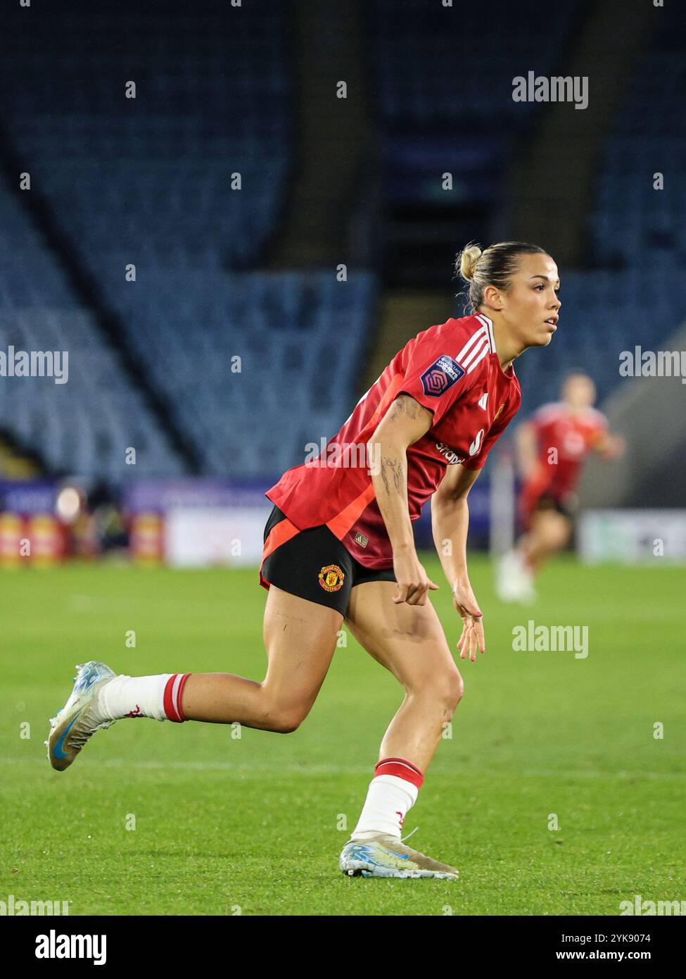 Leicester, Regno Unito. 17 novembre 2024. Leicester, Inghilterra, 16 novembre 2024: Celin Bizet (15 Manchester United) in azione durante la partita Barclays Womens Super League tra Leicester City e Manchester United al King Power Stadium di Leicester, Inghilterra (Natalie Mincher/SPP) crediti: SPP Sport Press Photo. /Alamy Live News Foto Stock