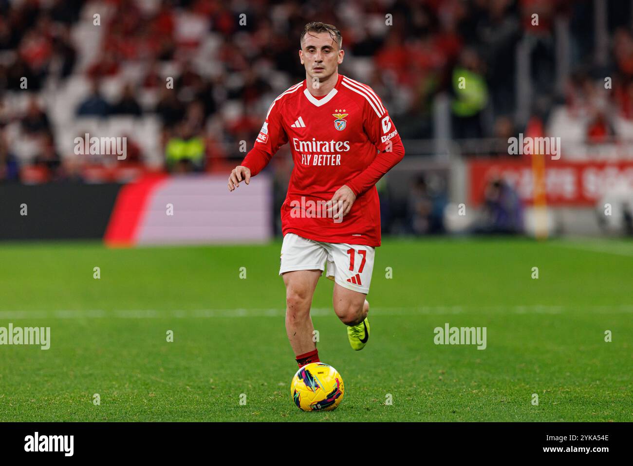 Kerem Akturkoglu visto durante la partita della Liga Portogallo tra squadre di SL Benfica e FC Porto all'Estadio da Luz (Maciej Rogowski) Foto Stock