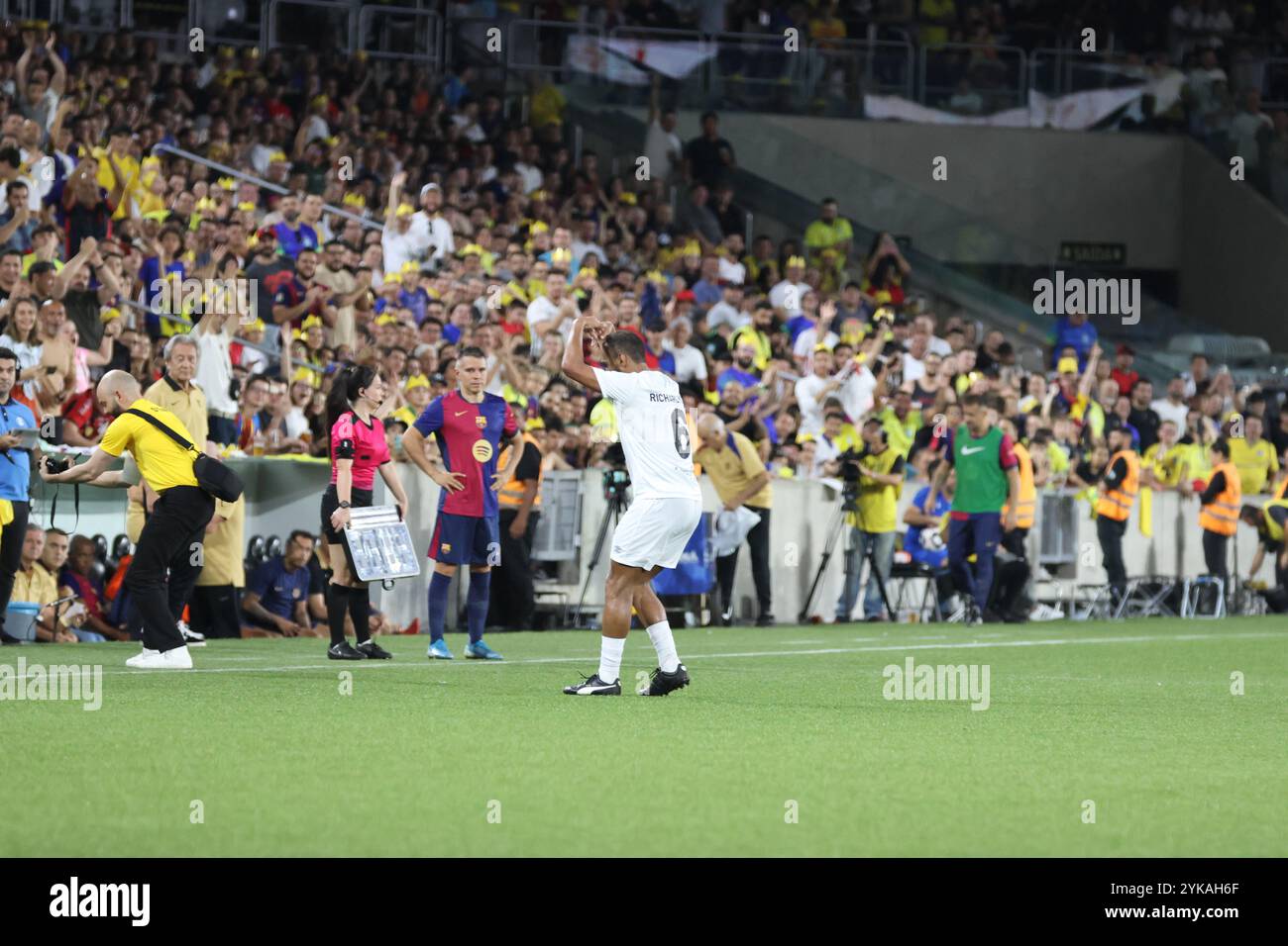 Curitiba, Parana, Brasile. 17 novembre 2024. Curitiba (pr), 17/11/2024- ospedale pequeno principe/Legends pele/barcelona- giocatore richarlyson celebra un gol durante una partita tra leggende pequeno principe e leggende barca in una partita di beneficenza a favore della salute infantile e giovanile presso l'istituto di ricerca pele pequeno principe, tenutosi nella città di curitiba, nella notte di questa domenica 17 novembre 2024. (Credit Image: © Edson De Souza/TheNEWS2 via ZUMA Press Wire) SOLO PER USO EDITORIALE! Non per USO commerciale! Foto Stock
