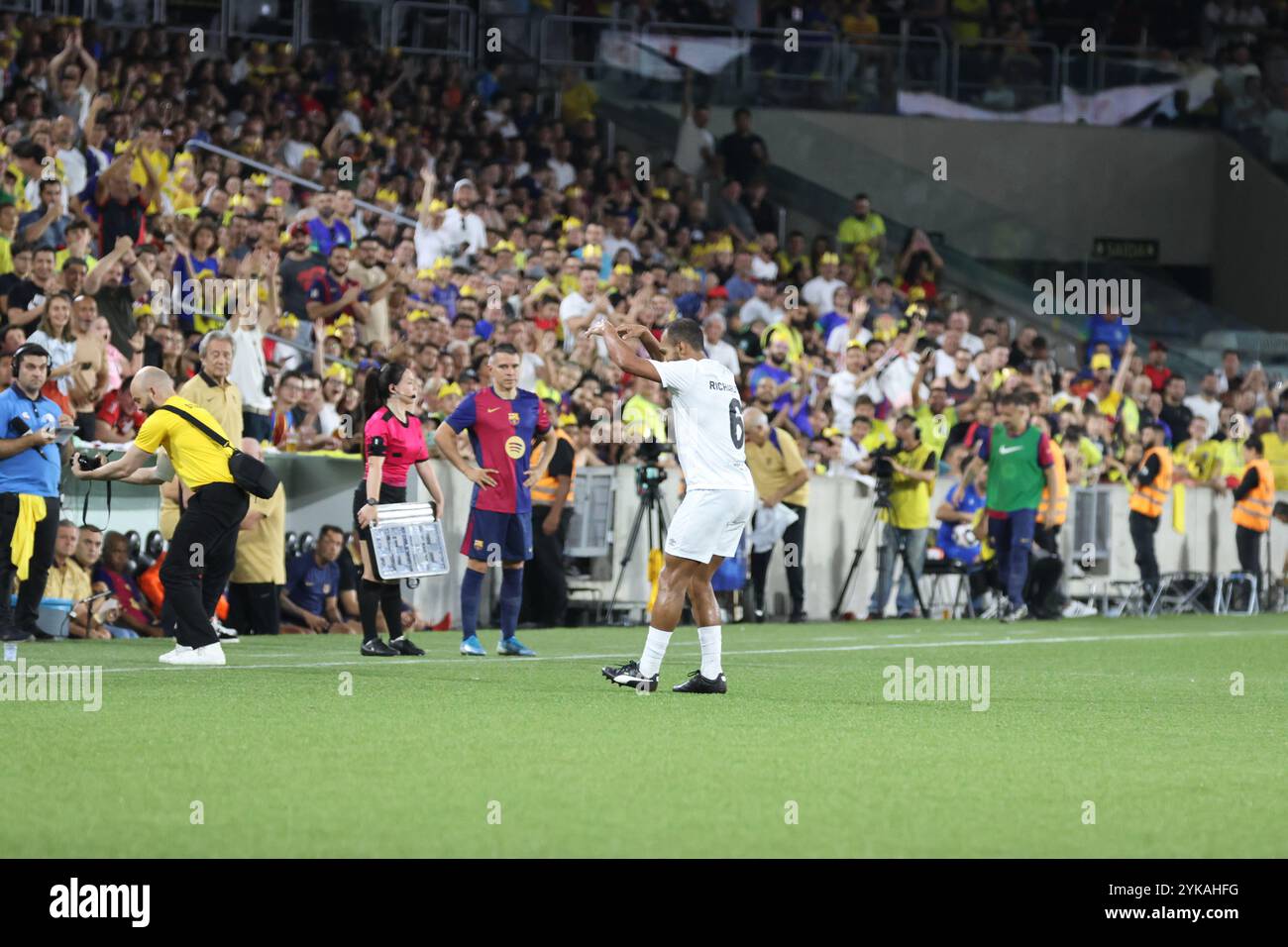 Curitiba, Parana, Brasile. 17 novembre 2024. Curitiba (pr), 17/11/2024- ospedale pequeno principe/Legends pele/barcelona- giocatore richarlyson celebra un gol durante una partita tra leggende pequeno principe e leggende barca in una partita di beneficenza a favore della salute infantile e giovanile presso l'istituto di ricerca pele pequeno principe, tenutosi nella città di curitiba, nella notte di questa domenica 17 novembre 2024. (Credit Image: © Edson De Souza/TheNEWS2 via ZUMA Press Wire) SOLO PER USO EDITORIALE! Non per USO commerciale! Foto Stock