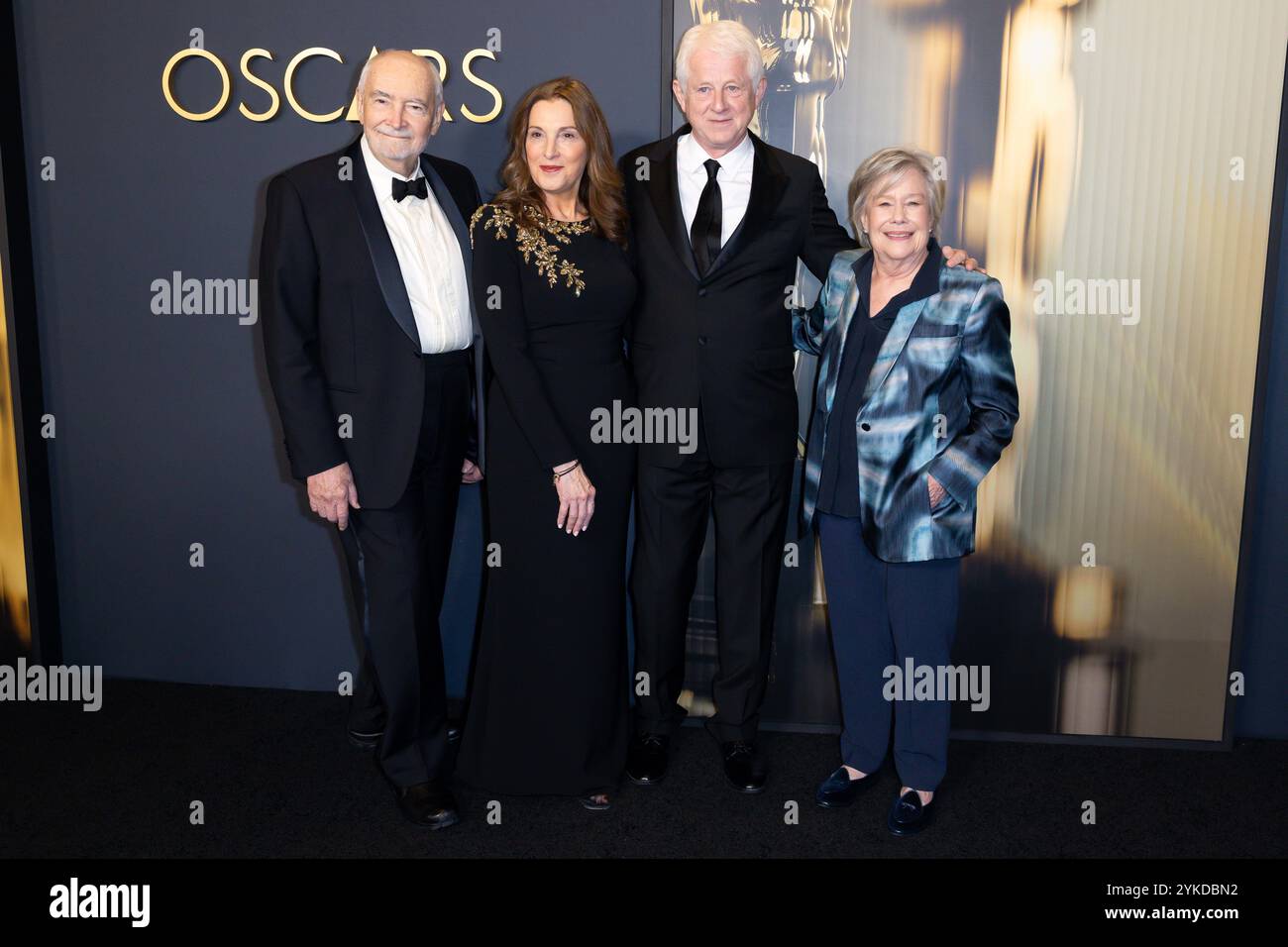 Los Angeles, Stati Uniti. 17 novembre 2024. Gli onorari Michael G. Wilson, Barbara Broccoli, Richard Curtis e Juliet Taylor partecipano al quindicesimo Annual Governors Awards all'Ovation Hollywood di Los Angeles, CALIFORNIA, il 17 novembre 2024. (Foto di Elyse Jankowski/Sipa USA) credito: SIPA USA/Alamy Live News Foto Stock