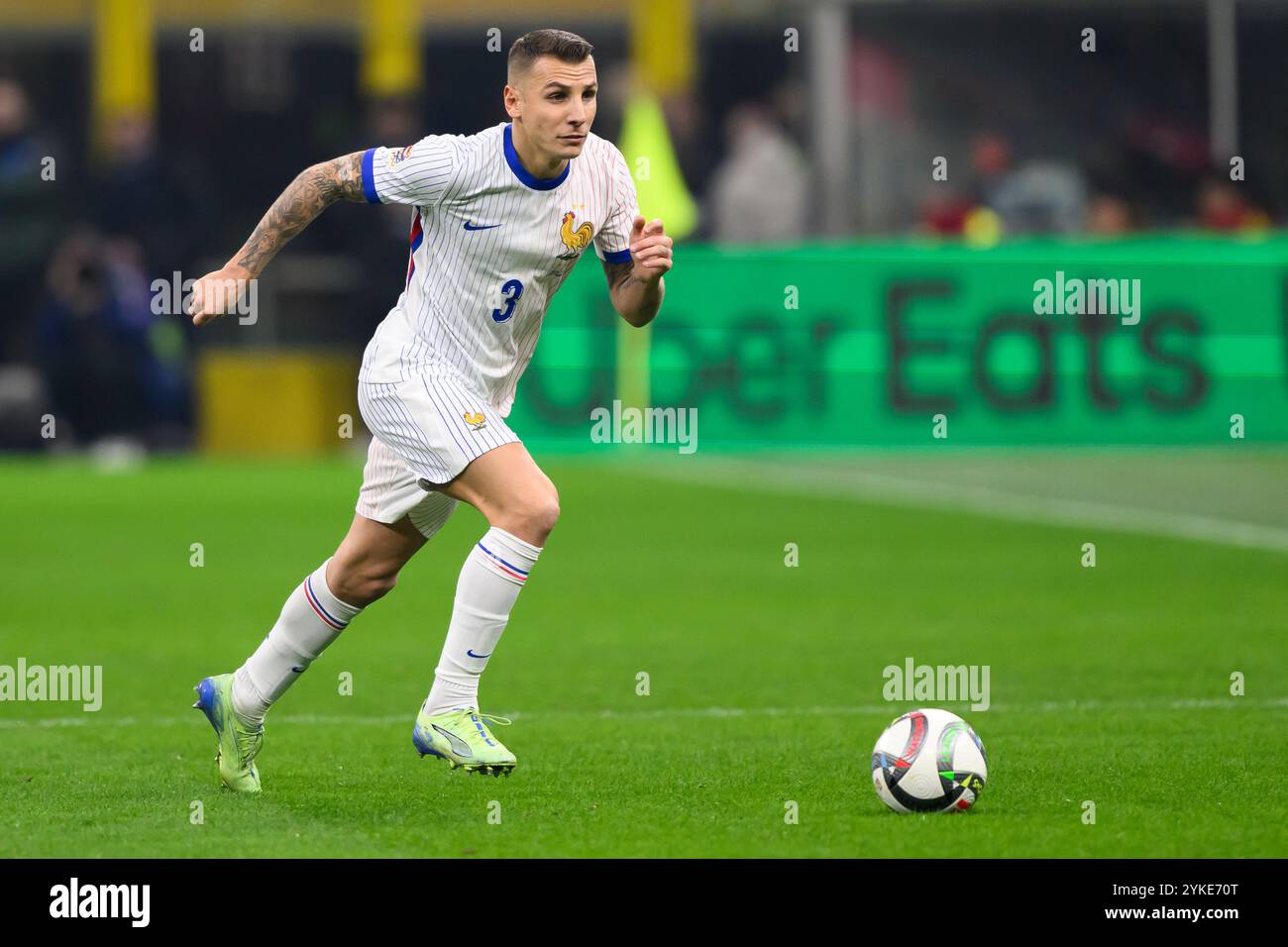 Lucas Digne di Francia durante la partita di calcio della UEFA Nations League tra Italia e Francia allo stadio San Siro di Milano (Italia), 17 novembre 2024. Foto Stock