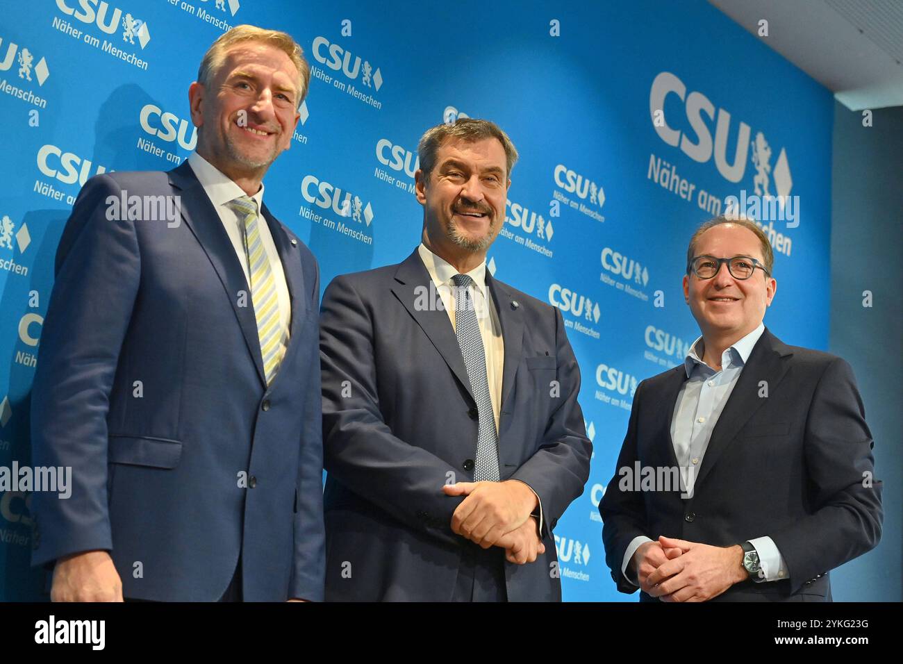 v.li: Guenther FELSSNER Praesident Bayerischer Bauernerverband,BBV,Markus SOEDER Ministerpraesident Bayern und CSU Vorsitzender, Alexander DOBRINDT Vorsitzender der CSU-Landesgruppe im Deutschen Bundestag, Pressekonferenz im Anschluss an die Vorstandssitzung des CSU 18.11.2024 Foto Stock