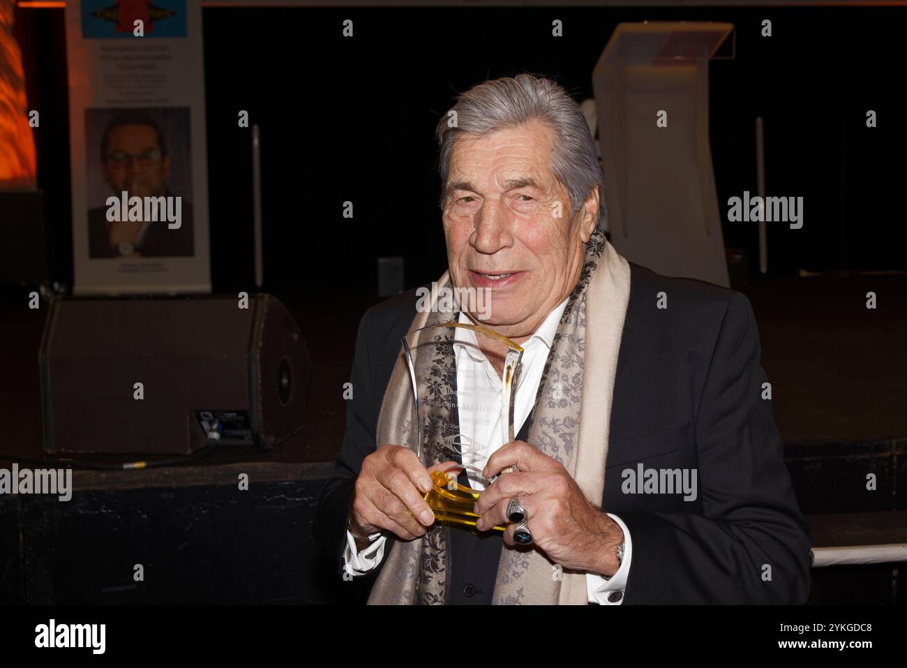Nogent-sur-Marne, Francia. 17 novembre 2024. Jean Pierre Castaldi partecipa alla cerimonia di gala del 26° anniversario dell'associazione CiteStars des Etoiles d'Or 2024 al Pavillon Baltard il 17 novembre 2024 a Nogent-sur-Marne, Francia. Crediti: Bernard Menigault/Alamy Live News Foto Stock