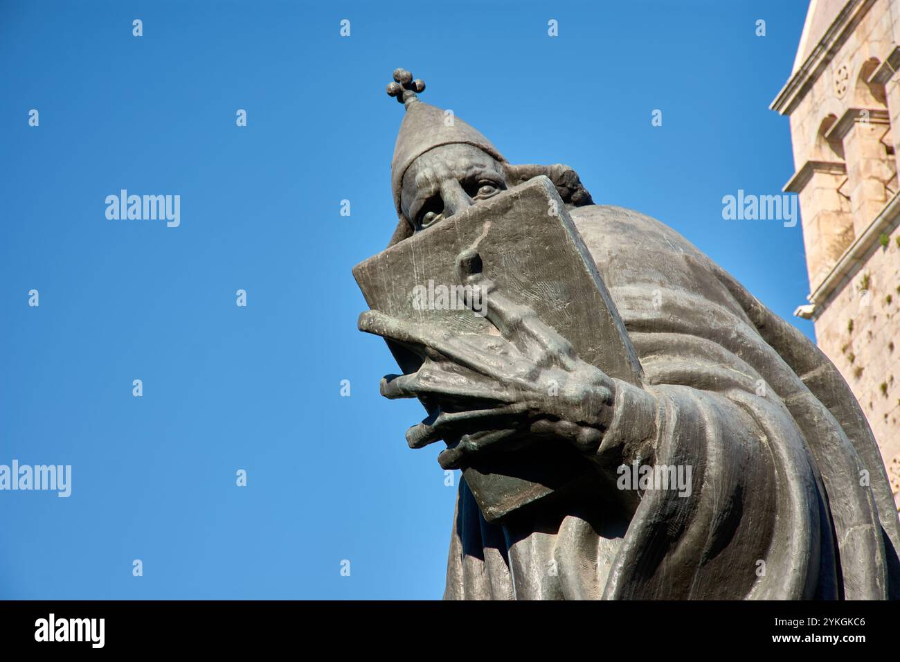 Spalato, Croazia;Octubre,12,2024:la statua di Gregorio di Nin si erge orgogliosamente a Spalato, Croazia, onorando l'eredità di questo vescovo croato medievale Foto Stock