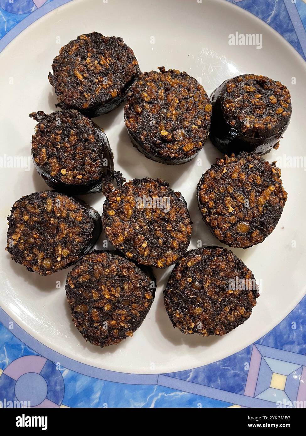 Budino nero fritto. Burgos, Spagna. - Immagine stock catturata con smartphone