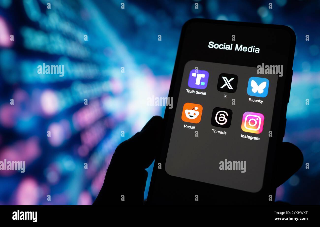 App per social media: Truth Social, Bluesky, X, Reddit, Threads e Instagram Foto Stock