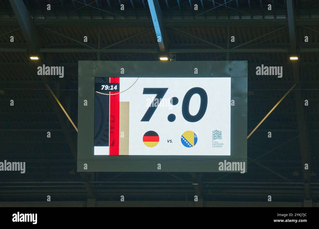 Tabellone, schermo, tabellone, digitale, LED, display, monitor, risultato finale, anzeigetafel, Endergebnis, Ergebnis, Anzeige, nella partita di UEFA Nations League 2024 GERMANIA - BOSNIA ERZEGOVINA 7-0 nella stagione 2024/2025 al 16 novembre 2024 a Friburgo, Germania. Fotografo: Peter Schatz Foto Stock