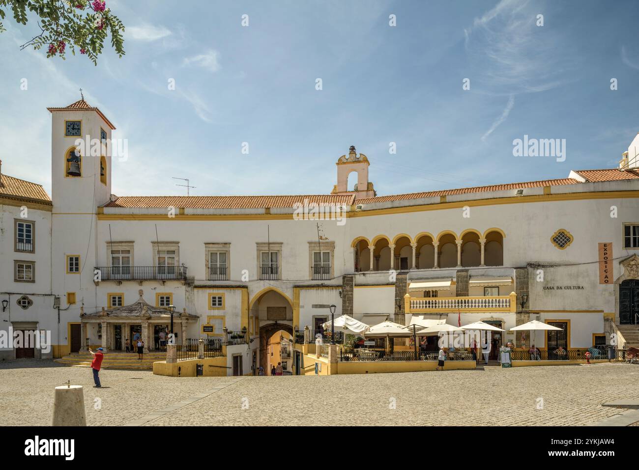 La Casa della Cultura Elvas si trova in República da, in un edificio del XVI secolo costruito dall'architetto Francisco de Arrud, Portogallo, Europa. Foto Stock