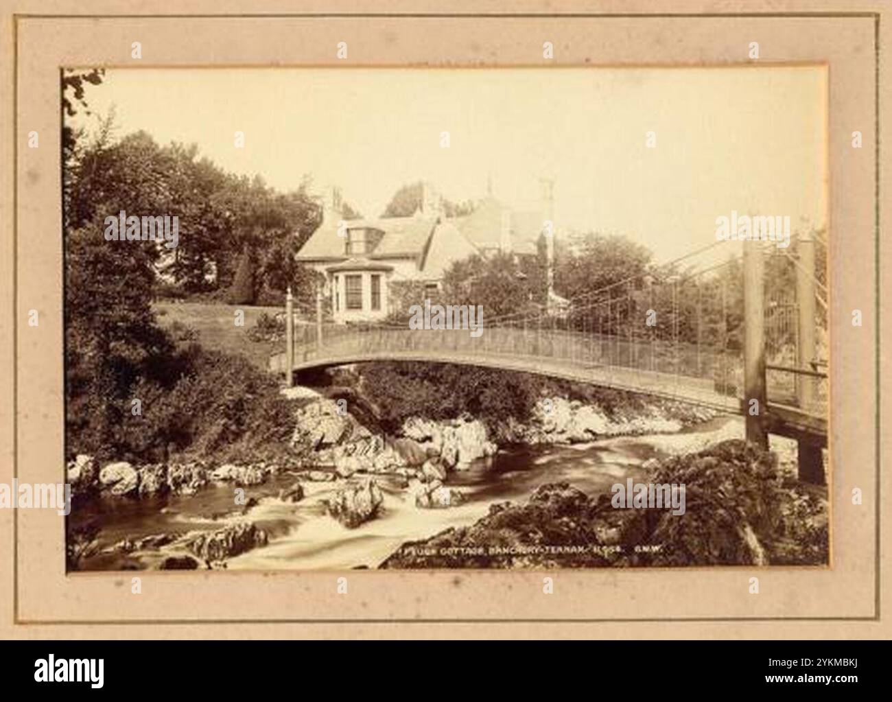 Ponte sul fiume Feugh - Feugh Cottage Banchory Ternan - George Washington Wilson Foto Stock