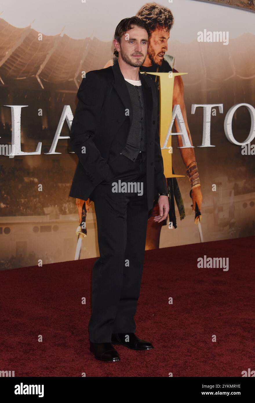 Hollywood, Stati Uniti. 18 novembre 2024. Paul Mescal arriva alla prima di Los Angeles "Gladiator II" tenutasi al TCL Chinese Theatre di Hollywood, CALIFORNIA, il 18 novembre 2024. © Janet Gough/AFF-USA. Credito COM: AFF/Alamy Live News Foto Stock