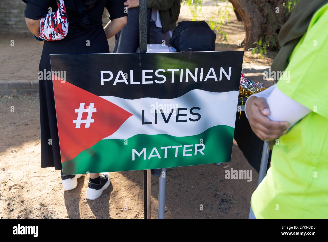 Botswana, Gaborone, 23 agosto 2024, ONG volontari, palestinese Lives Matter evento, tenuto all'aperto per sostenere la lotta per la libertà, evento di beneficenza f Foto Stock