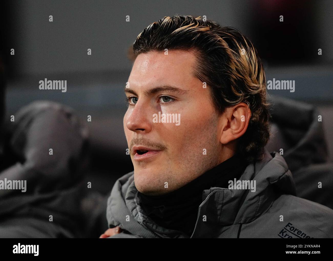 Dubocica Stadium, Leskovac, Serbiia. 18 novembre 2024. Jonas Wind di Danimarca guarda durante una partita della UEFA Nations League, Serbia vs Danimarca, allo stadio Dubocica, Leskovac, Serbiia. Ulrik Pedersen/CSM/Alamy Live News Foto Stock