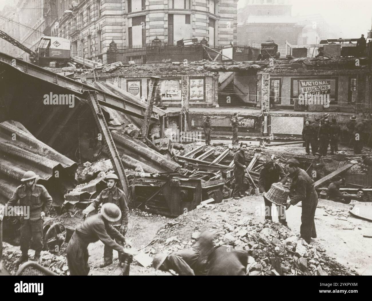 Bombardamento tedesco di Londra, Inghilterra. anni '1940 Foto Stock