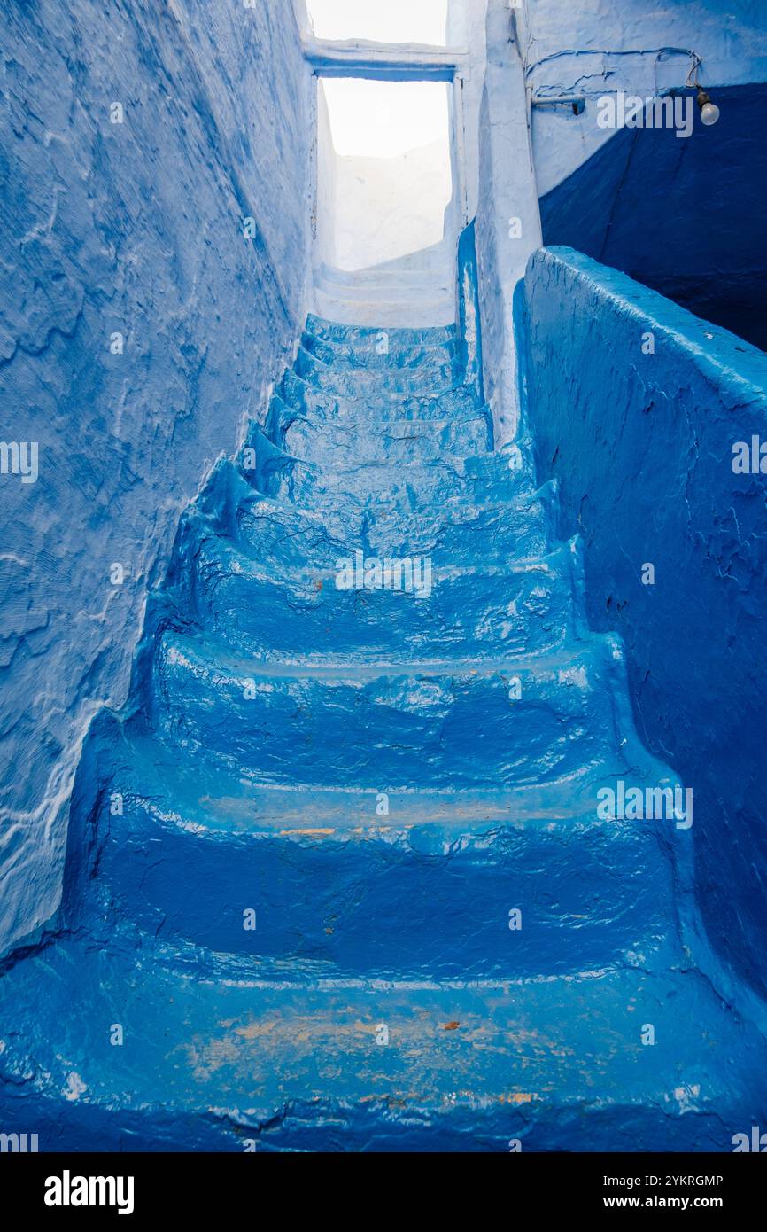 Scala blu di Chefchaouen, Perla Blu, Marocco, Nord Africa Foto Stock
