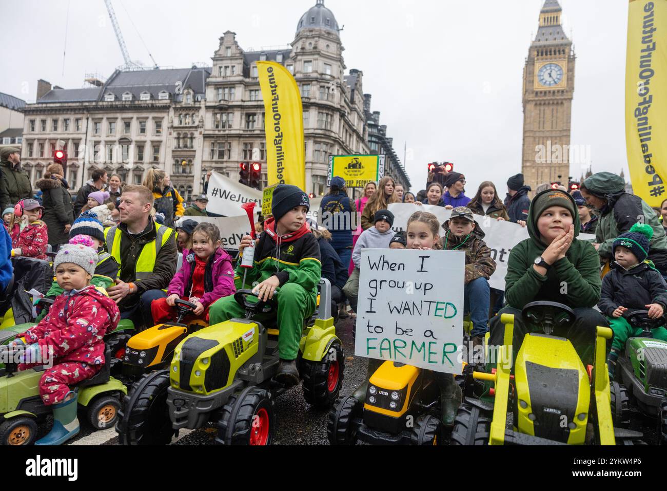 Protesta degli agricoltori tenutasi a Londra il 19 novembre 2024 Foto Stock