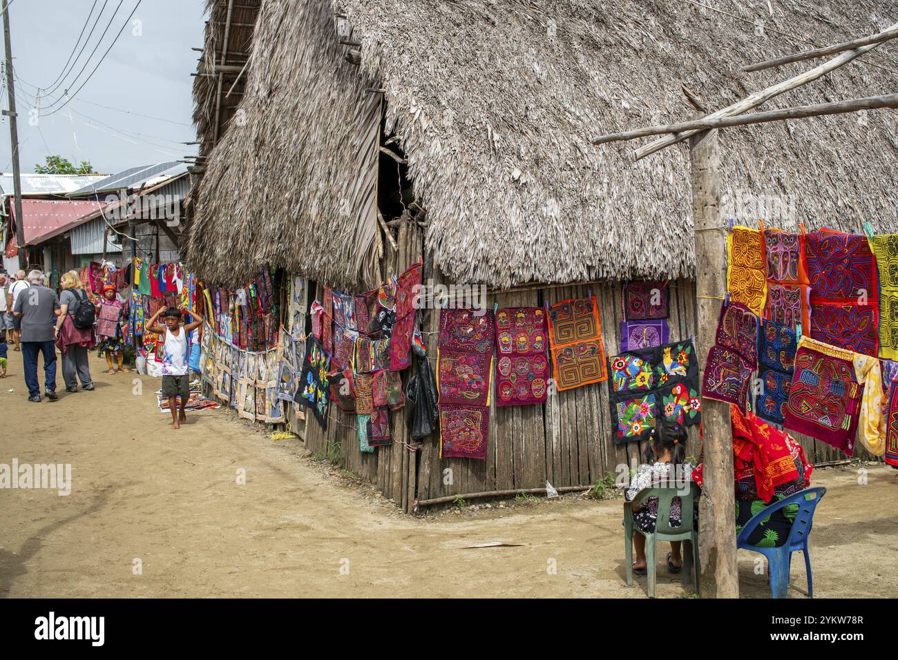 Bocas del Toro Indigenous Guna Woman a San Blas Islands Panama Foto Stock