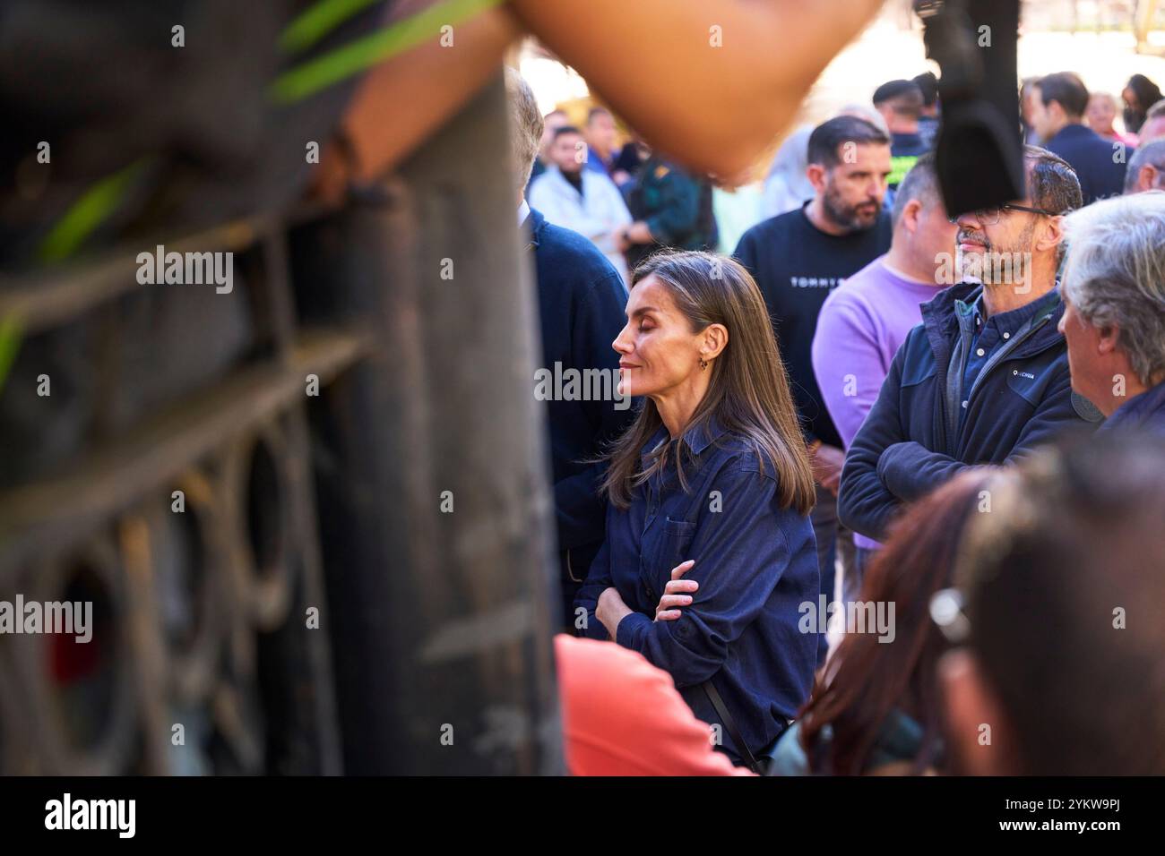 Utiel, Spagna. 19 novembre 2024. La regina Letizia di Spagna visitò Utiel dopo il disastro delle inondazioni del 19 novembre 2024 a Utiel, in Spagna. Crediti: Album/Alamy Live News Foto Stock