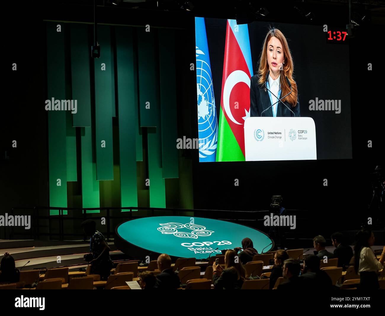 Baku, Azerbaigian, 20 novembre 2024. Svitlana Hrynchuck, ministro della protezione ambientale e delle risorse nazionali dell'Ucraina, rilascia una dichiarazione nazionale durante il segmento di alto livello ripreso nella sala plenaria di Nizami nella zona blu durante la conferenza delle Nazioni Unite sui cambiamenti climatici COP29, un evento tenuto dall'UNFCCC allo stadio olimpico di Baku. La COP29, in vigore da novembre 11-22, si concentra sulla ricerca di energia pulita per la compensazione delle emissioni di carbonio. Foto Stock