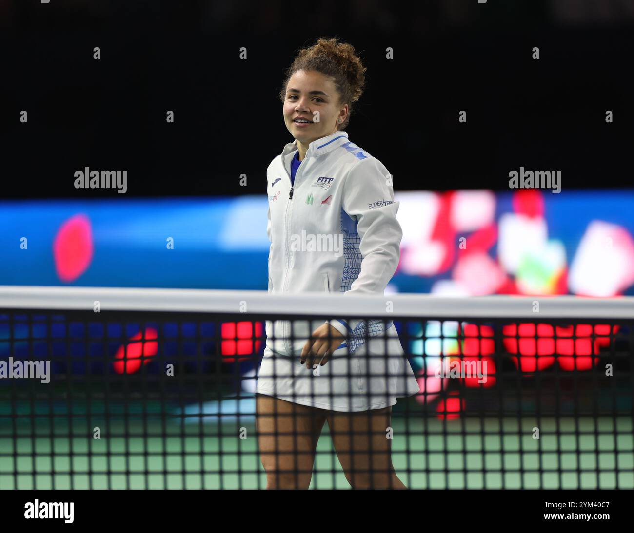 Malaga, Spagna. 20 novembre 2024. Jasmine Paolini, del Team Italia, festeggia dopo aver vinto la finale della Billie Jean King Cup, al Palacio de Deportes Jose Maria Martin Carpena Arena di Malaga. Crediti: Isabel Infantes/Alamy Live News Foto Stock