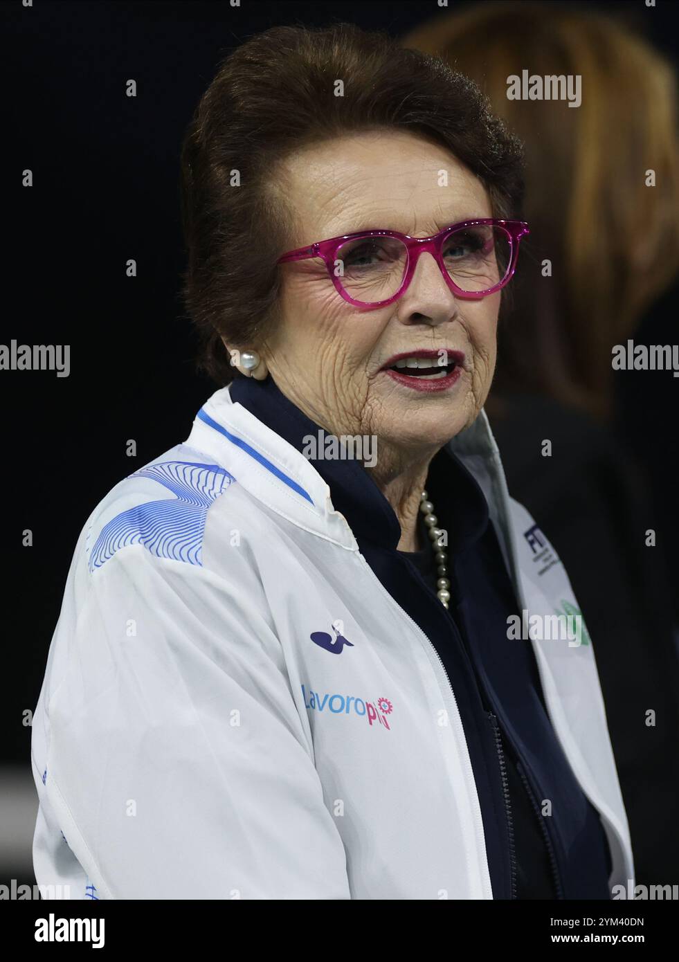Malaga, Spagna. 20 novembre 2024. Billie Jean King durante la cerimonia di vittoria della finale della Billie Jean King Cup, al Palacio de Deportes Jose Maria Martin Carpena Arena di Malaga. Crediti: Isabel Infantes/Alamy Live News Foto Stock