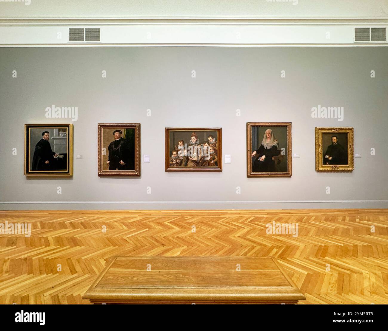 Vista di una delle camere, gallerie con dipinti del Vecchio Maestro sulle pareti. Al Legion of Honor Art Museum di San Francisco, California. Foto Stock