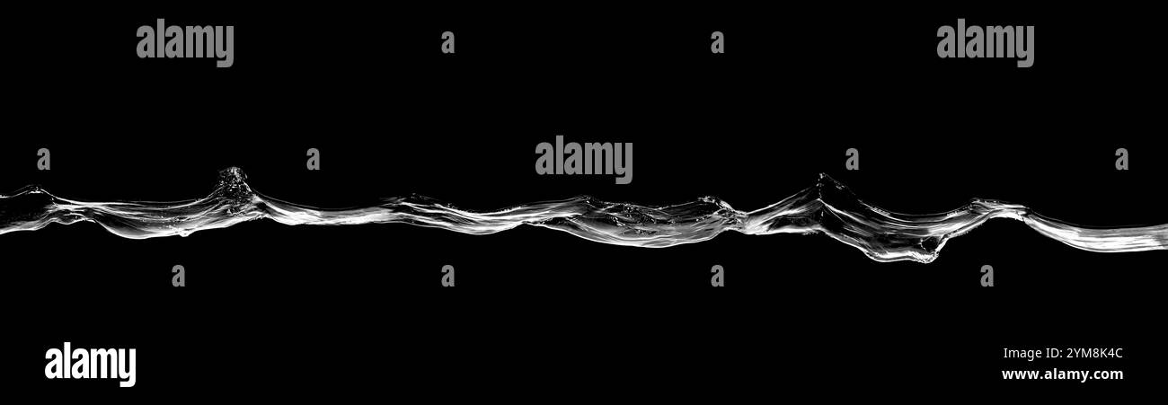 Onda d'acqua nera Foto Stock