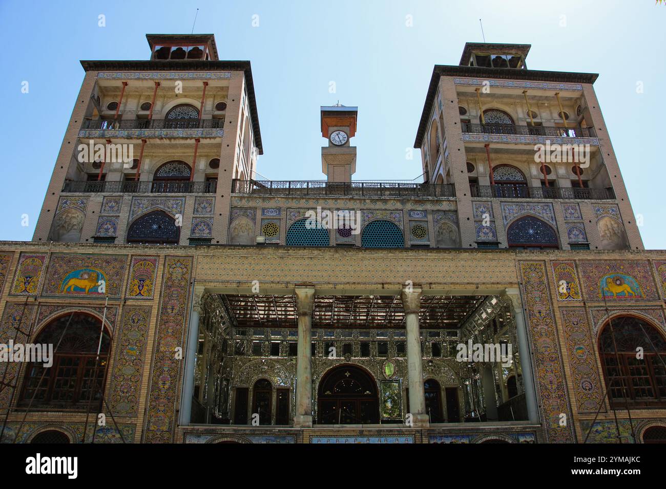 Edificio storico, Shams-ol-Emareh è uno dei monumenti storici più antichi di Teheran, situato all'interno del Palazzo Golestan, Qajar, Palazzo reale, Persiano Foto Stock