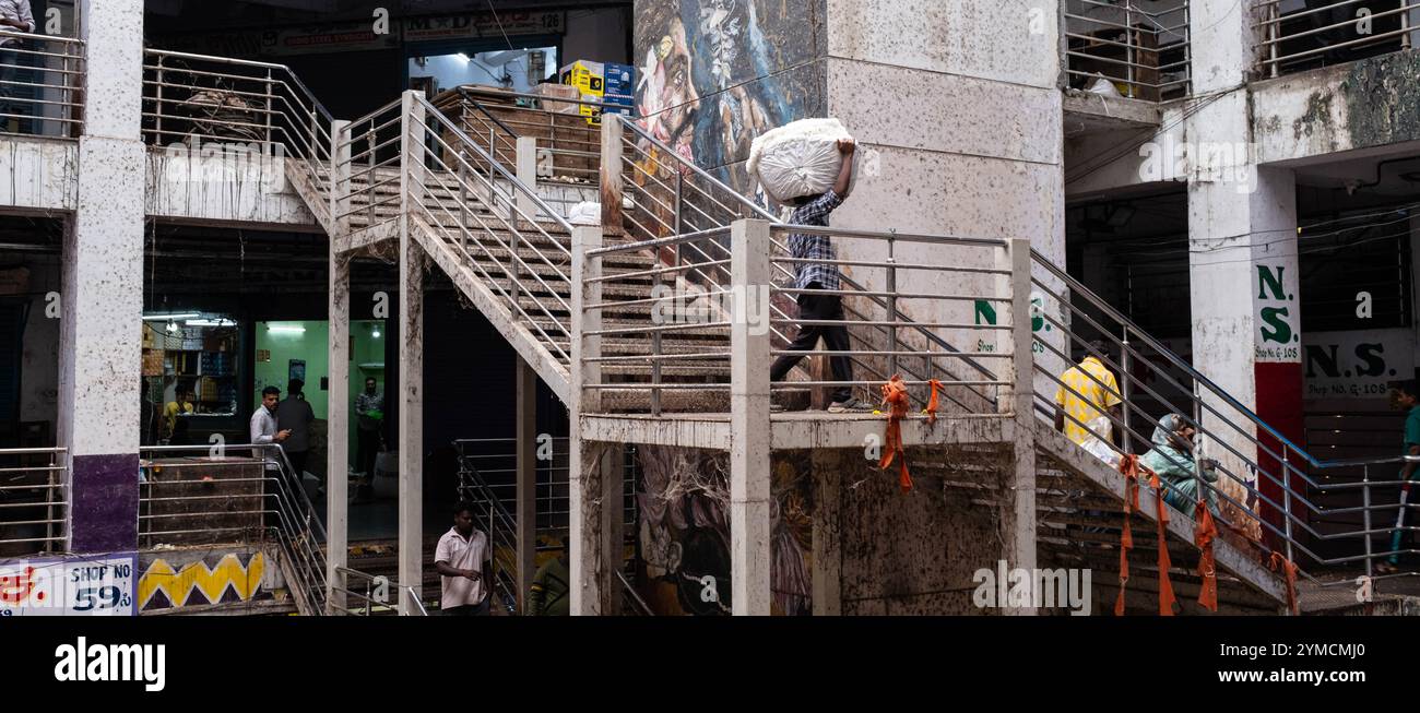 Scene di strada di Bengaluru, India Foto Stock