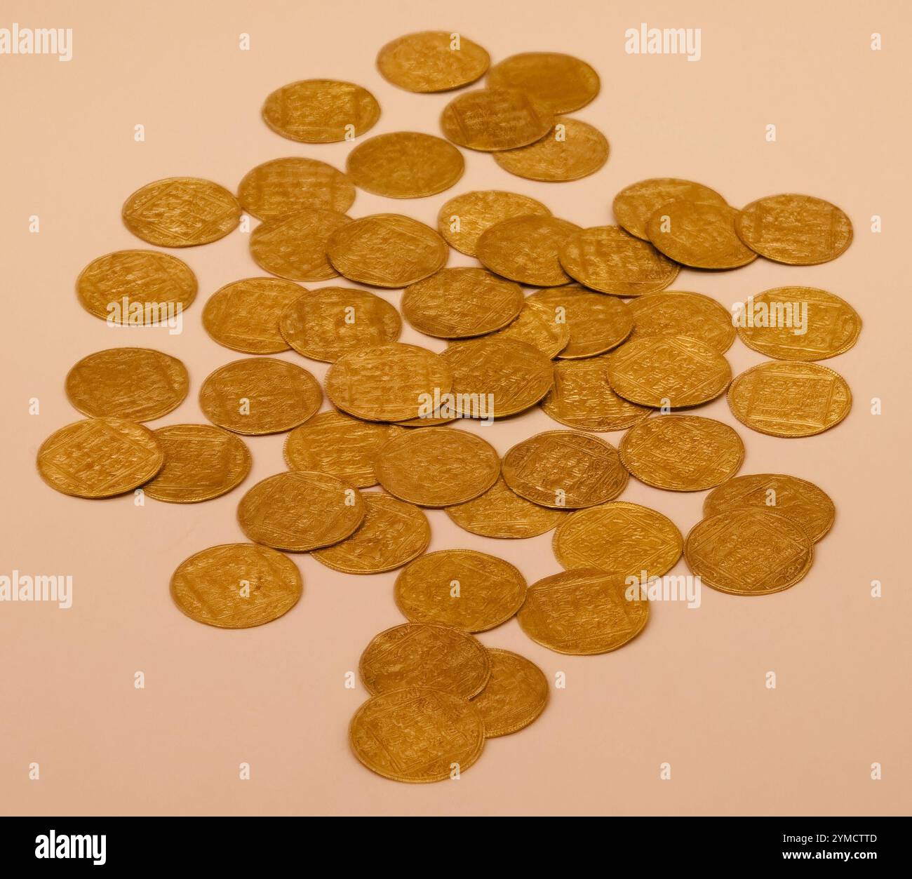 soldi vecchi mezzi di pagamento monete antiche fatte d'oro Foto Stock