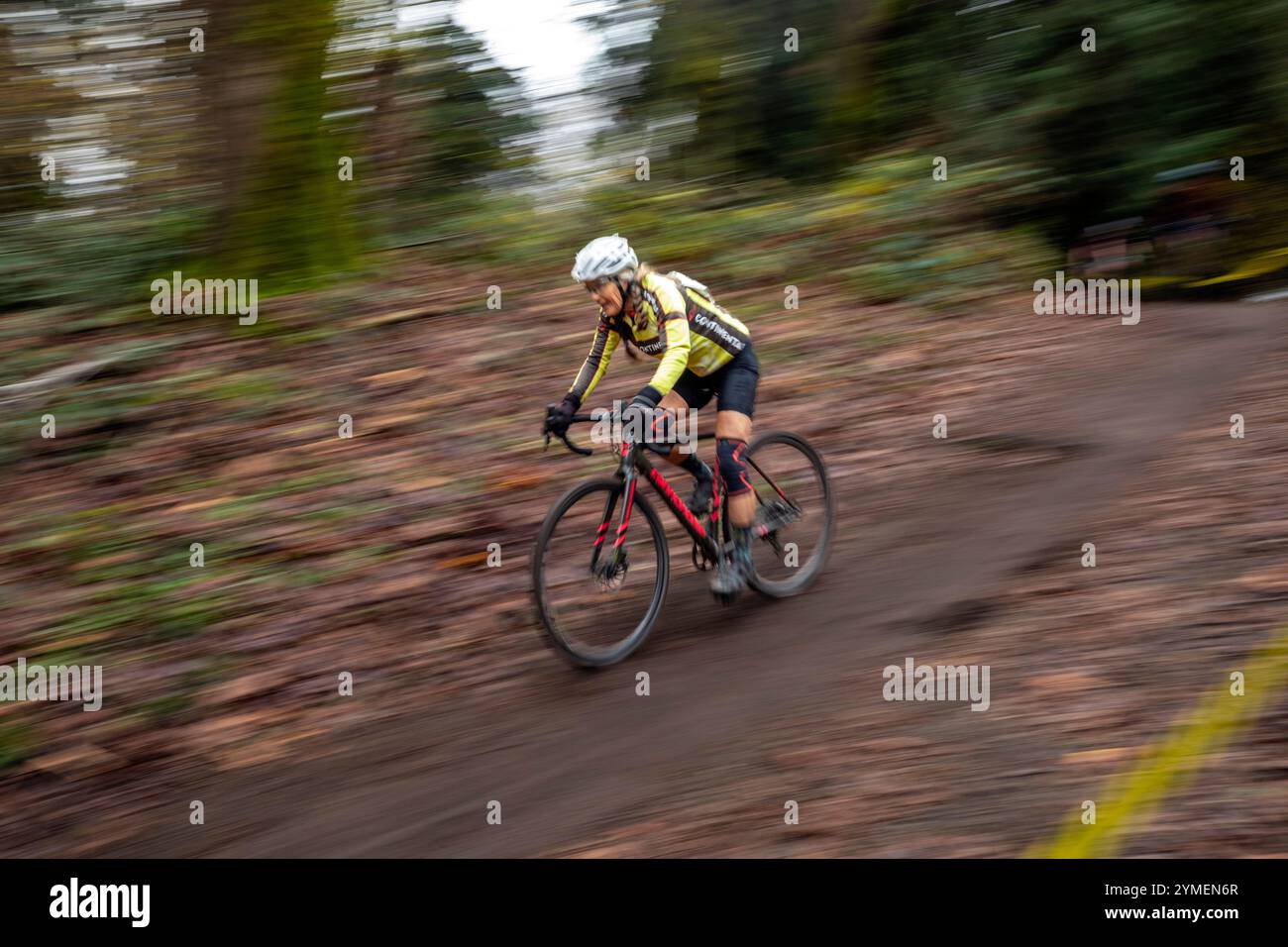 WA26238-00..... WASHINGTON - gara di ciclocross Womans al Woodland Park di Seattle. Cat 3 - Cat 4 - Cat 3 e 4 40+ - Cat 3 e 4 50+ - Cat 3 e 4 60+ - principiante. Foto Stock