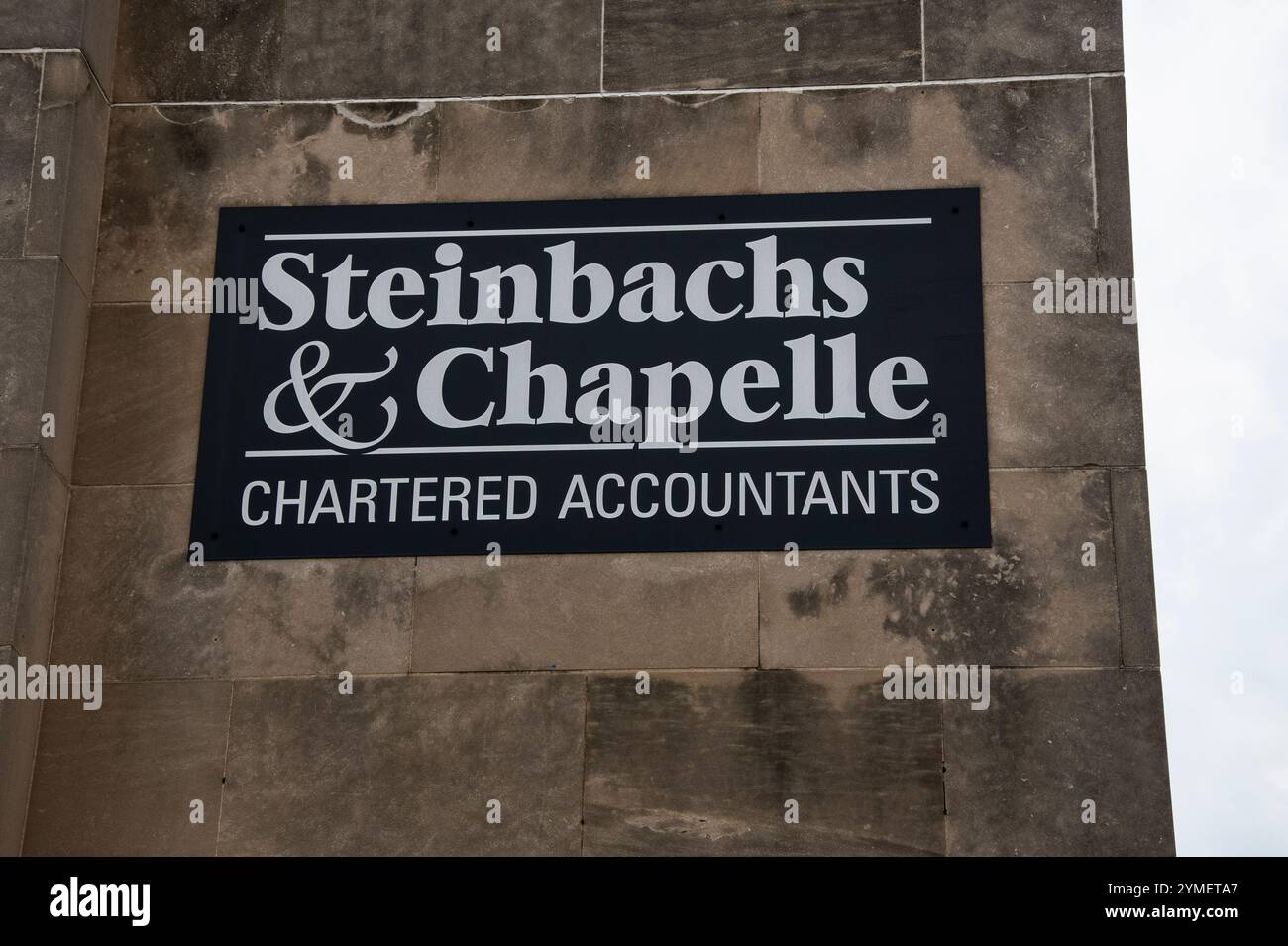 Steinbachs & Chapelle firma dei commercialisti sulla Victoria Avenue a Niagara Falls, Ontario, Canada Foto Stock