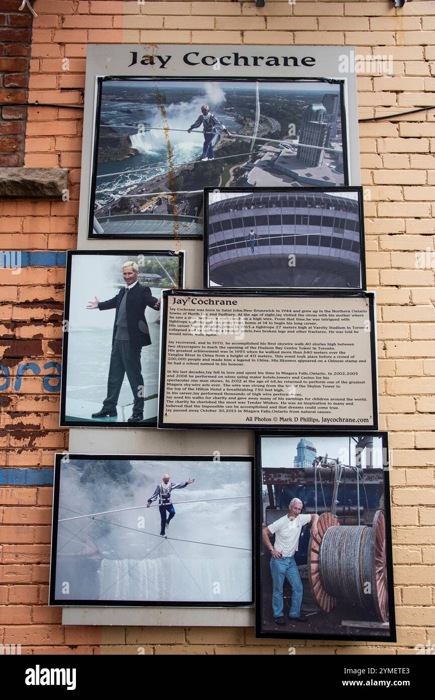 Jay Cochrane Prince of the Air, insegna a Daredevil Alley nel Queen Street District, Niagara Falls, Ontario, Canada Foto Stock