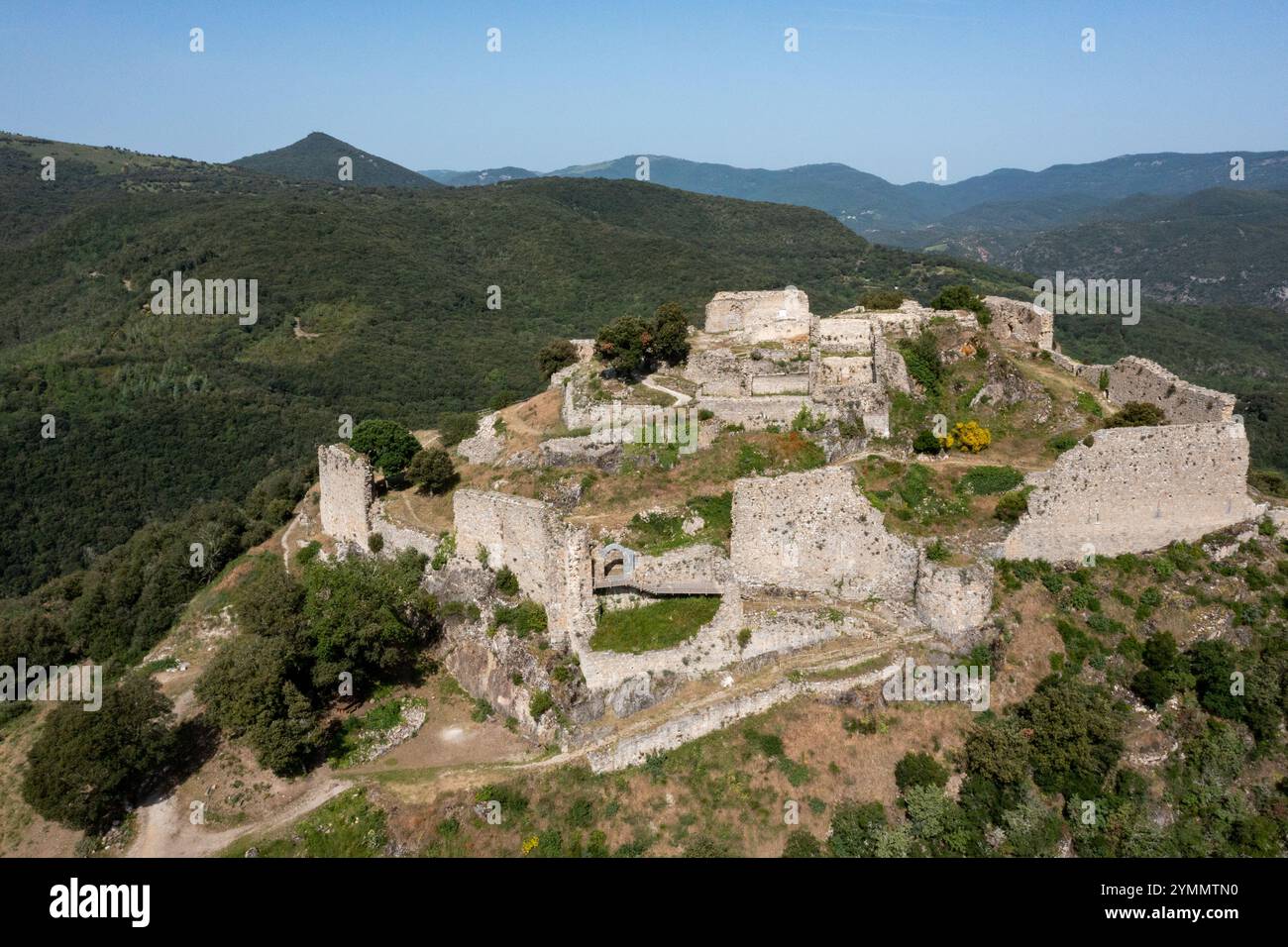 Veduta aerea del Château de Termes, castello cataro registrato come monumento storico nazionale (monumento storico francese) *** didascalia locale *** Foto Stock