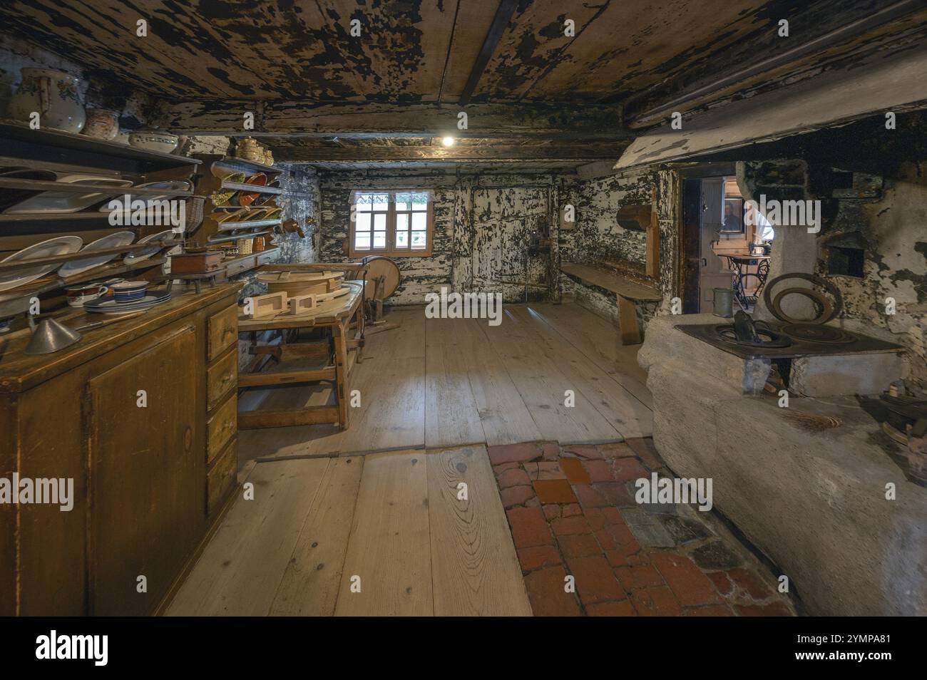 Storica cucina fumogena, fattoria Bregenzerwald del XVIII secolo, museo di storia locale di Bezau, Vorarlberg, Austria, Europa Foto Stock