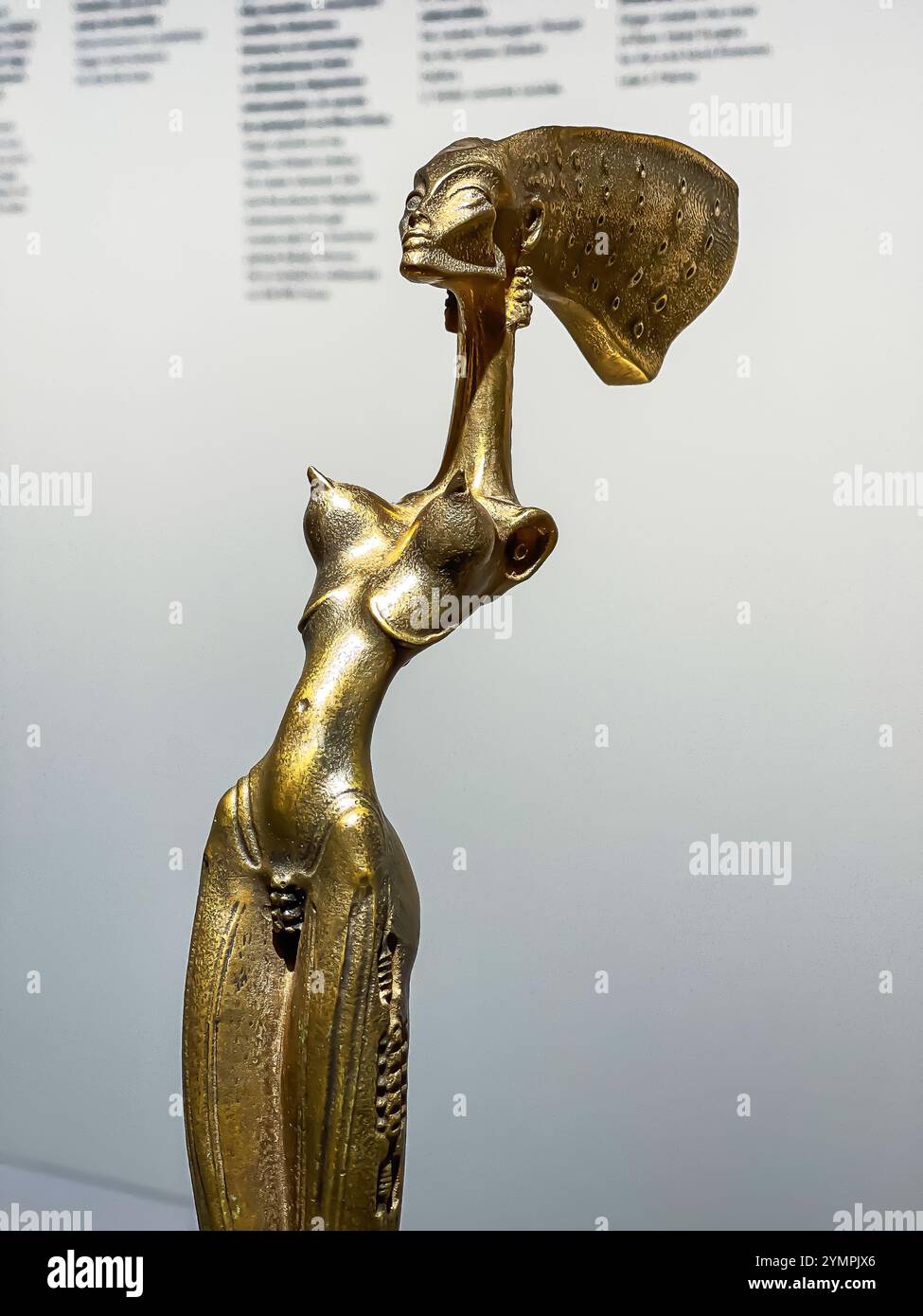 Hluboka nad Vltavou, repubblica Ceca - 10 giugno 2023. Mostra di H.R. Giger ad Ales South Bohemian Gallery Foto Stock