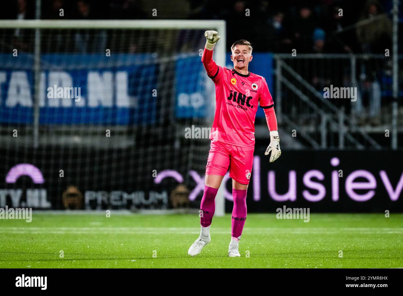 Den Bosch - portiere Calvin Raatsie dell'Excelsior Rotterdam durante il sedicesimo round della Keuken Kampioen Divisie stagione 2024/2025. La partita è ambientata tra il Den Bosch e l'Excelsior Rotterdam allo Stadion De Vliert il 22 novembre 2024 a Den Bosch, nei Paesi Bassi. (VK Sportphoto/Yannick Verhoeven) credito: Yannick Verhoeven/Alamy Live News Foto Stock