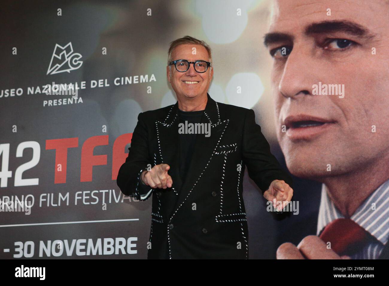 Torino, Italia. 22 novembre 2024. Massimo Ghini partecipa al Red carpet della cerimonia di apertura del 42° Torino Film Festival al Teatro Regio di Torino. (Foto di Elena Vizzoca/SOPA Images/Sipa USA) credito: SIPA USA/Alamy Live News Foto Stock