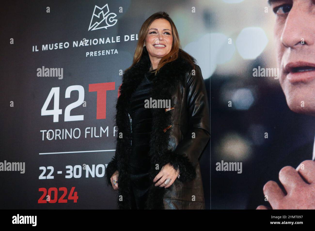 Torino, Italia. 22 novembre 2024. Lucia Borgonzoni partecipa al Red carpet della cerimonia di apertura del 42° Torino Film Festival al Teatro Regio di Torino. (Foto di Elena Vizzoca/SOPA Images/Sipa USA) credito: SIPA USA/Alamy Live News Foto Stock