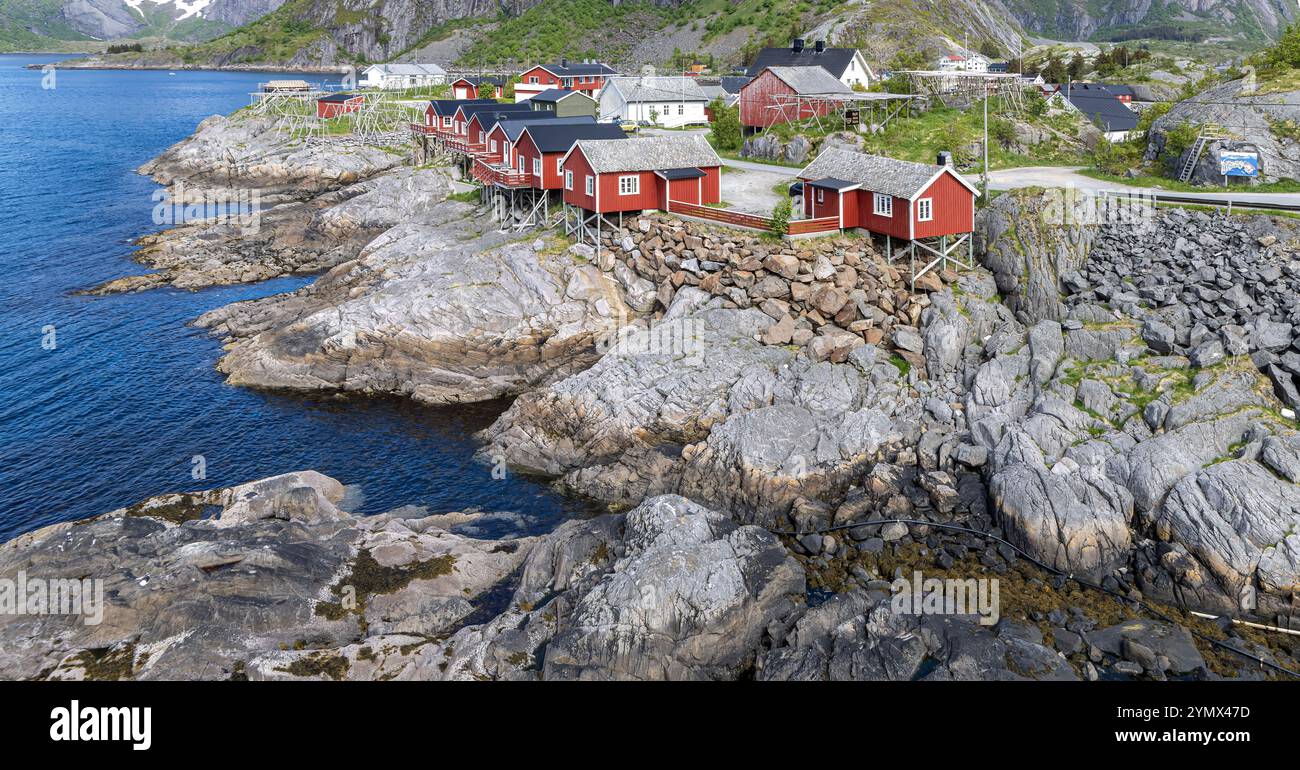 Villaggio di Hamnøy nelle isole lofoten, Hamnøya, Moskenesøya, Norvegia Scandinavia 2025 nuova Galleria Foto Stock