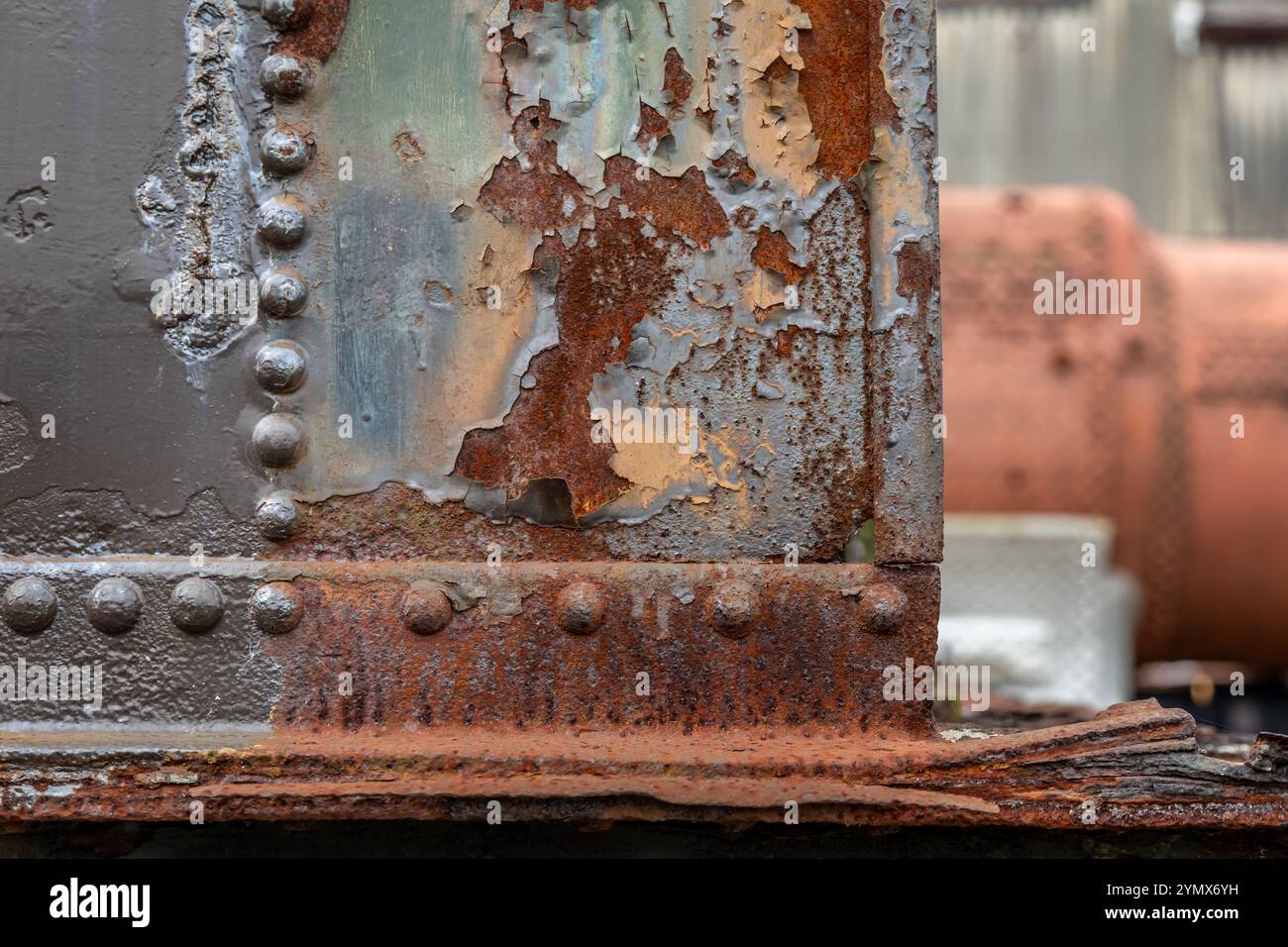 Primo piano di un tender per locomotive arrugginito, Didcot Railway Centre, Oxfordshire, Inghilterra, Regno Unito Foto Stock