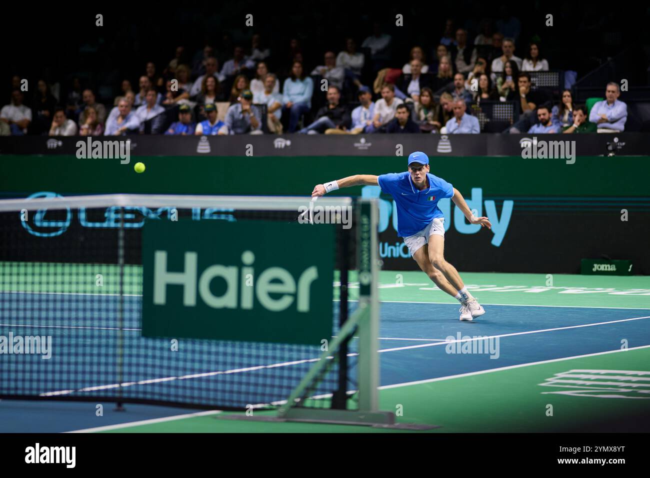 Malaga, Spagna, 23, novembre 2024. Jannik Sinner della squadra italiana alla semifinale di Coppa Davis 8 match singolo 2. Crediti: Vicente Vidal Fernandez/Alamy Live News Foto Stock