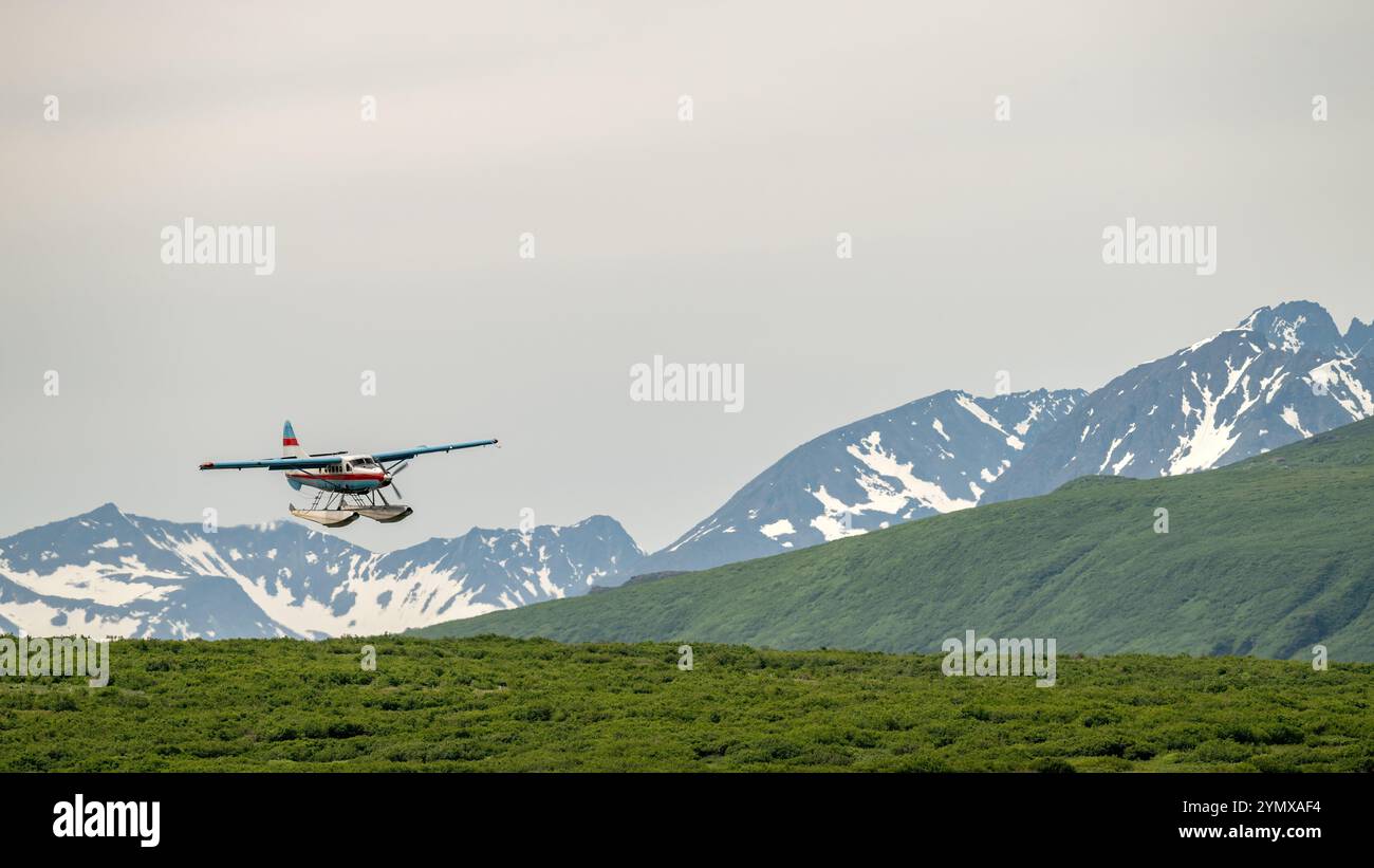 Promuovi l'idrovolante nella natura selvaggia dell'Alaska Foto Stock