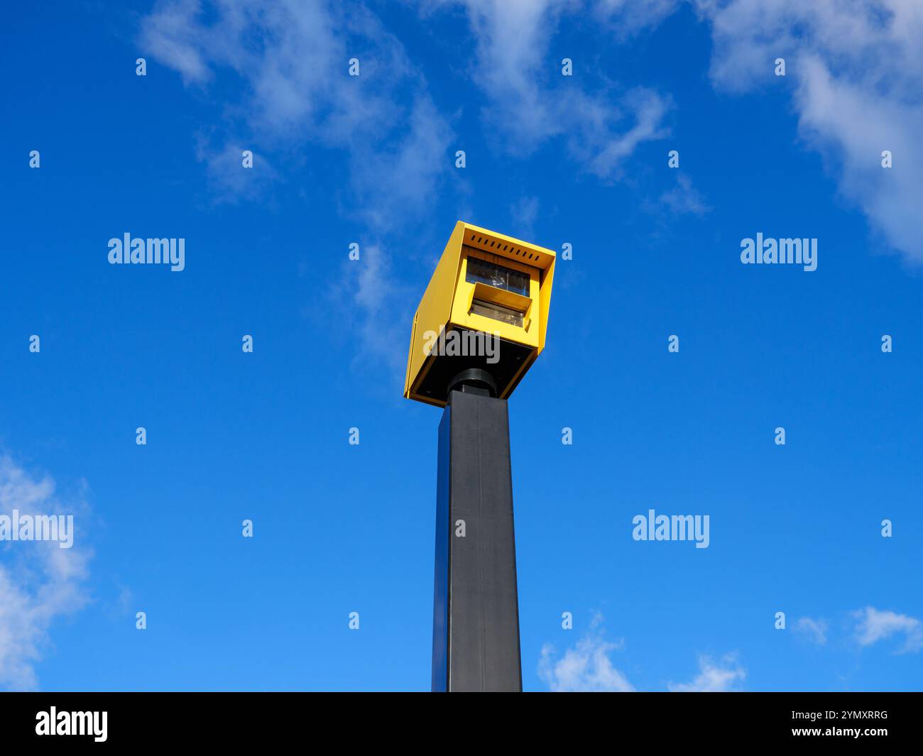 Autovelox giallo, Londra, Regno Unito Foto Stock